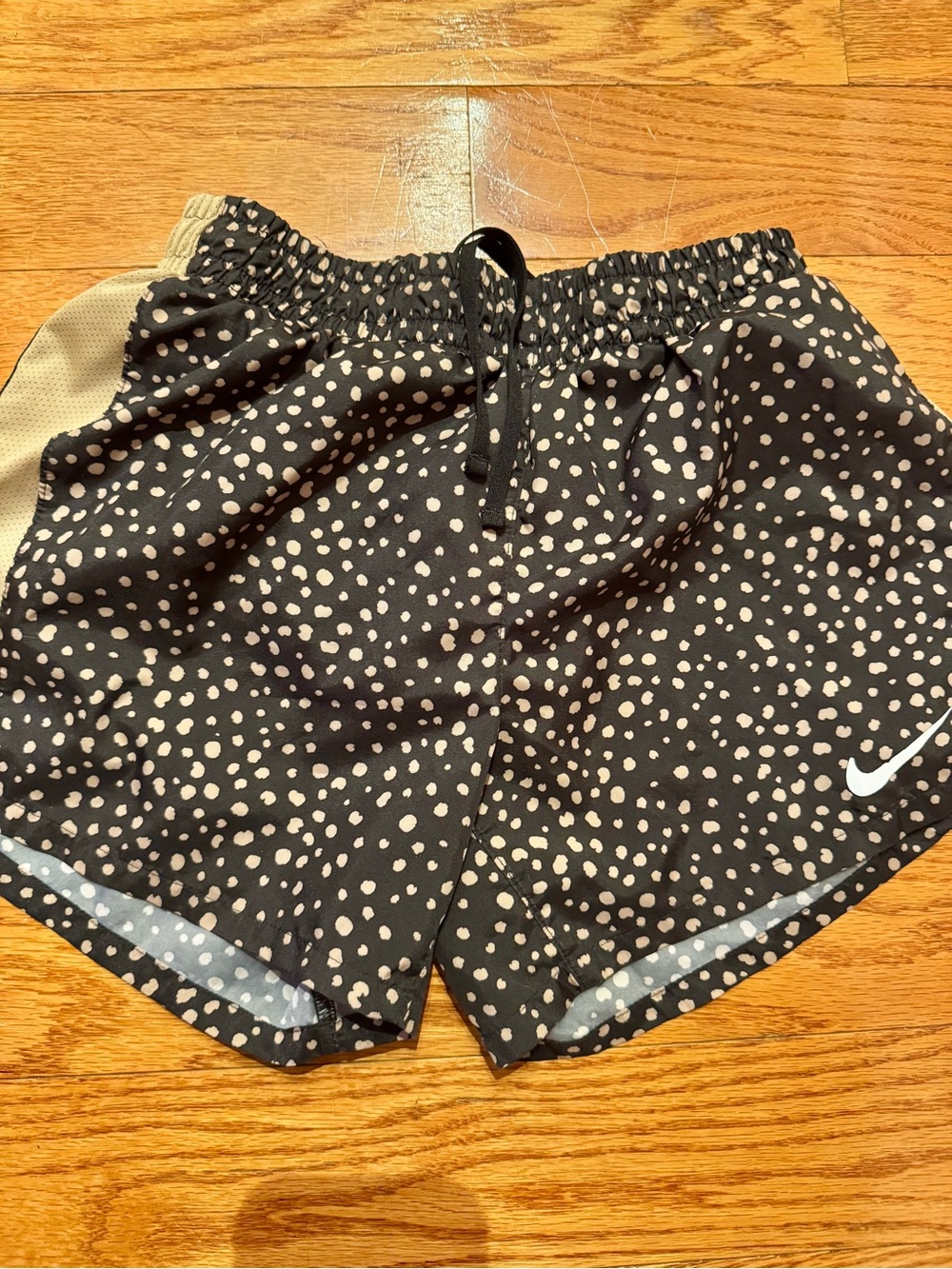 Nike Kids Black Dot Print Running Shorts Size L